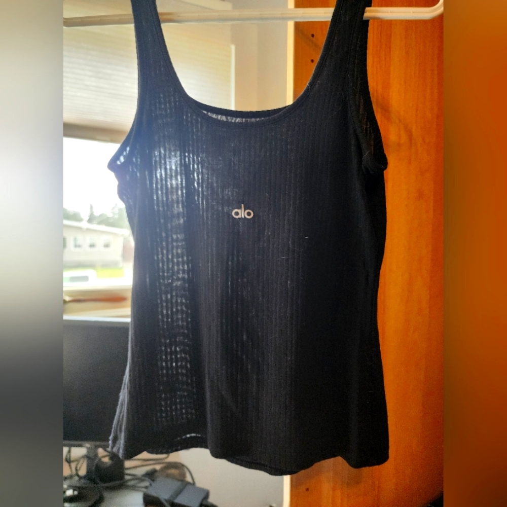 Alo ribbed tank black small